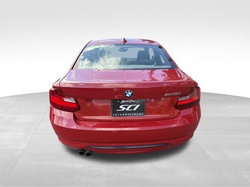 Used 2015 BMW 228i Coupe w/ Premium Package RWD image 4