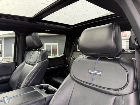 Used 2025 Ford F250 Platinum image 16