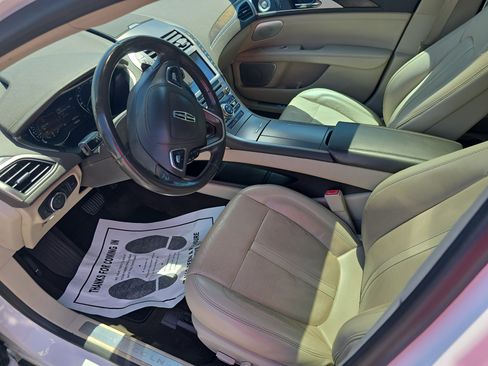 Used 2019 Lincoln MKZ Reserve w/ Luxury Package AWD/4WD image 15