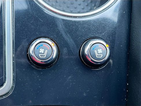 Used 2021 Nissan Maxima Platinum w/ 40th Anniversary Package image 21