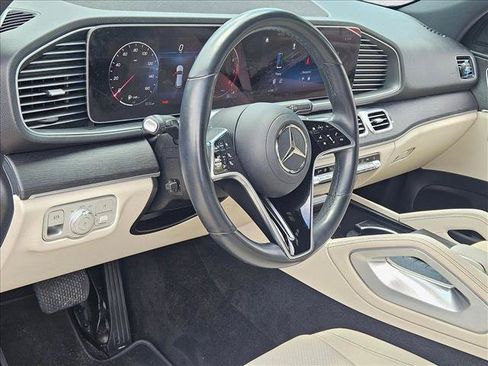 Used 2024 Mercedes-Benz GLE 350 4MATIC image 10
