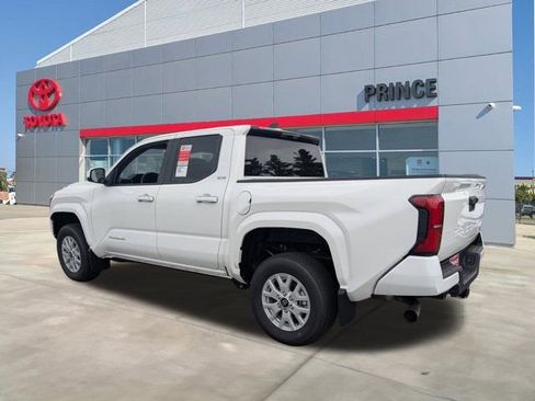 New 2026 Toyota Tacoma SR5 RWD image 6