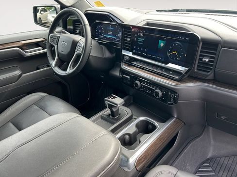 Used 2025 Chevrolet Silverado 1500 RST w/ RST All Star Premium Package AWD/4WD image 27