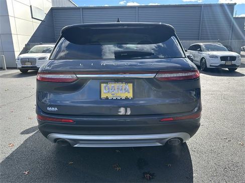 Certified 2022 Lincoln Corsair AWD w/ Equipment Group 101A image 6