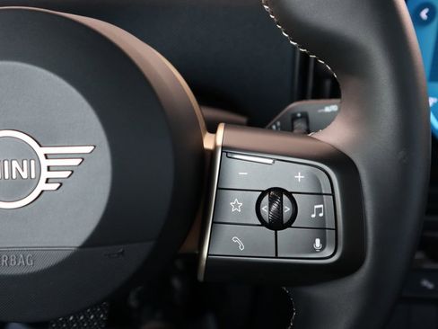 Certified 2025 MINI Cooper S image 12