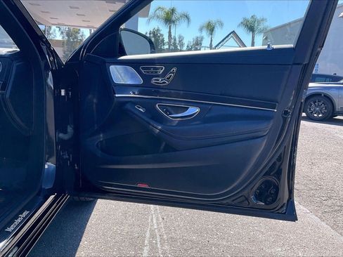 Used 2015 Mercedes-Benz S 550 Sedan image 22
