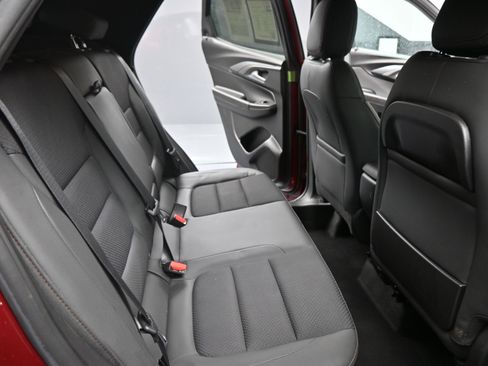 Certified 2023 Chevrolet TrailBlazer RS w/ Convenience Package image 19