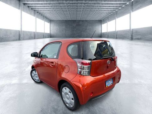 Used 2012 Scion iQ Base 2dr Hatchback image 2