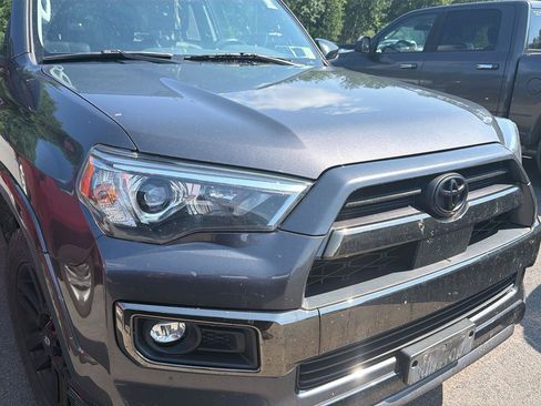 Used 2021 Toyota 4Runner Nightshade AWD/4WD image 4