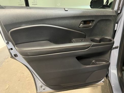 Used 2023 Honda Passport TrailSport image 16
