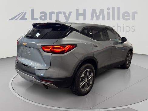 Used 2024 Chevrolet Blazer LT w/ Driver Confidence Package AWD/4WD image 5