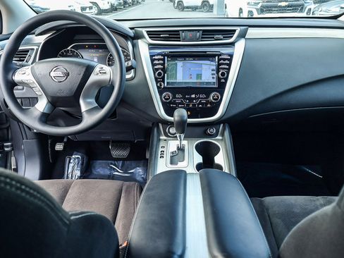 Used 2017 Nissan Murano S w/ Navigation Package image 8