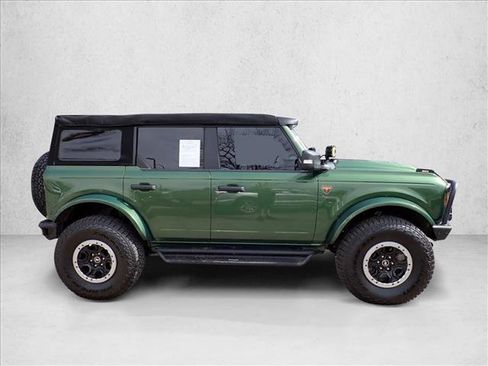 Used 2023 Ford Bronco Badlands w/ Sasquatch Package image 4