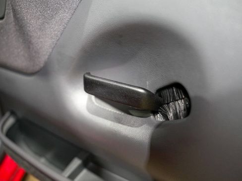 Used 1993 Ford F150 Lightning image 38