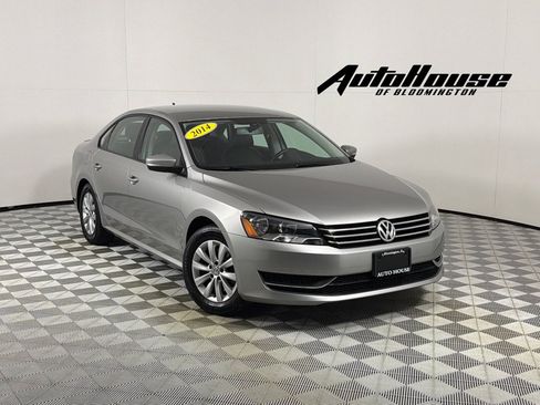 Used 2014 Volkswagen Passat 1.8T Wolfsburg Edition FWD image 1
