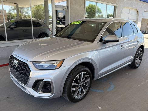 Used 2022 Audi Q5 2.0T Premium AWD/4WD image 3