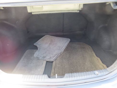 Used 2013 Hyundai Accent GLS w/ Premium Pkg FWD image 14