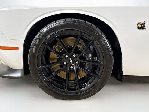 Certified 2021 Dodge Challenger R/T Scat Pack w/ Shaker Package image 26