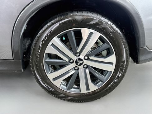 Used 2024 Mitsubishi Outlander Sport SE AWD/4WD image 28