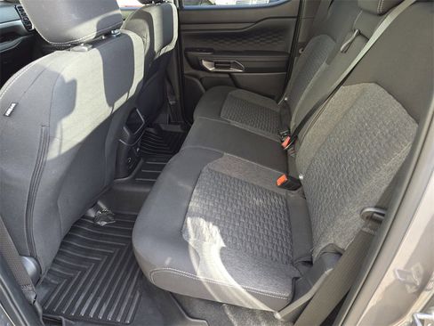 Used 2024 Ford Ranger XLT w/ Technology Package image 16