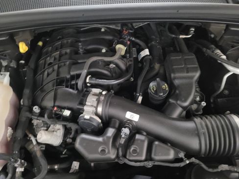Used 2022 Jeep Grand Cherokee Limited AWD/4WD image 30