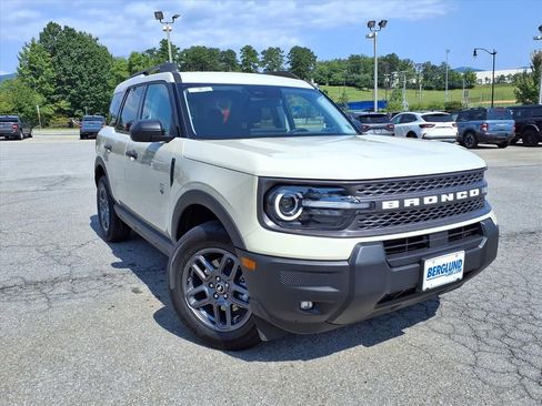 Used 2025 Ford Bronco Sport Big Bend w/ Convenience Package image 1