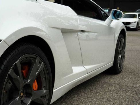 Used 2010 Lamborghini Gallardo LP 560-4 image 16