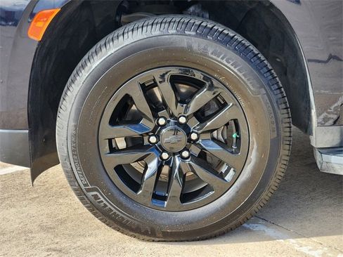 Used 2021 Chevrolet Tahoe LT image 11