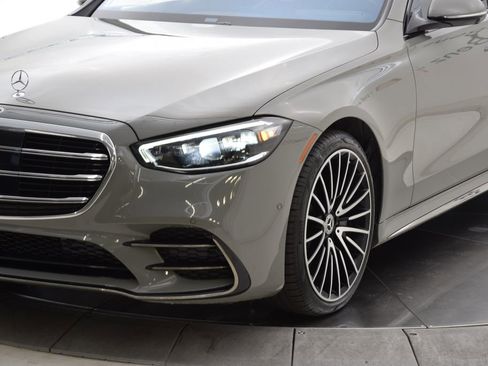 Certified 2023 Mercedes-Benz S 580 4MATIC Sedan image 11