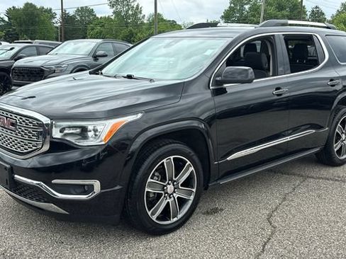 Used 2017 GMC Acadia Denali AWD/4WD image 2