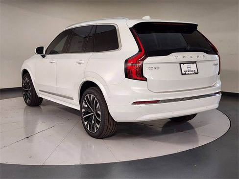 New 2026 Volvo XC90 B6 Plus w/ Protection Package Premier image 6