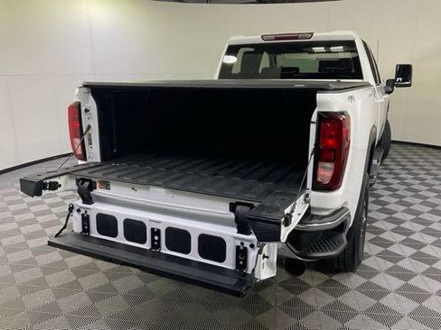 Used 2022 GMC Sierra 2500 SLE w/ SLE Convenience Package AWD/4WD image 33