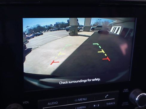 Used 2022 Nissan Frontier SV image 29