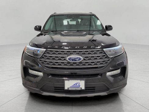Used 2023 Ford Explorer XLT w/ Equipment Group 202A image 12
