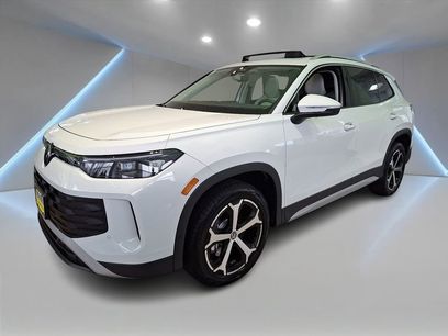 New 2025 Volkswagen Tiguan SE