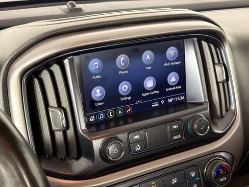 Used 2022 GMC Canyon AT4 image 15