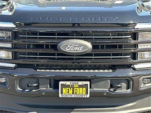 New 2026 Ford F250 Platinum image 43