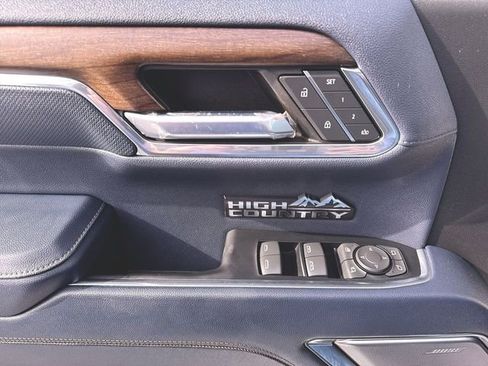 Used 2024 Chevrolet Silverado 1500 High Country w/ High Country Premium Package image 24