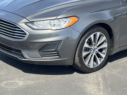 Certified 2020 Ford Fusion SE AWD/4WD image 9