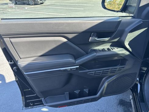 Used 2024 Toyota Tacoma image 23