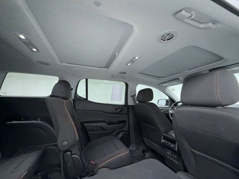 Used 2023 GMC Acadia AT4 AWD/4WD image 21
