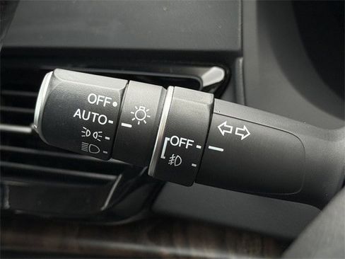 Used 2023 Acura RDX AWD w/ Advance Package image 24