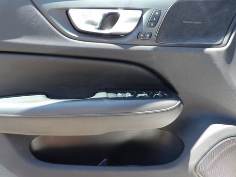 Certified 2025 Volvo S60 T8 Plus AWD/4WD image 13