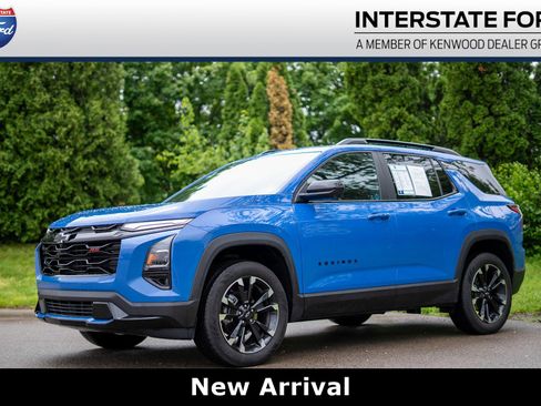 Used 2025 Chevrolet Equinox RS w/ Safety and Technology Package FWD image 1