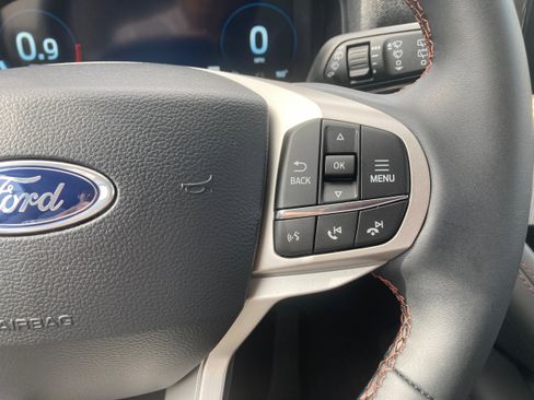 New 2026 Ford Explorer Active image 20