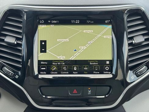 Used 2022 Jeep Cherokee Limited w/ Elite Package AWD/4WD image 17