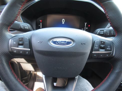 Used 2023 Ford Escape ST-Line AWD/4WD image 24