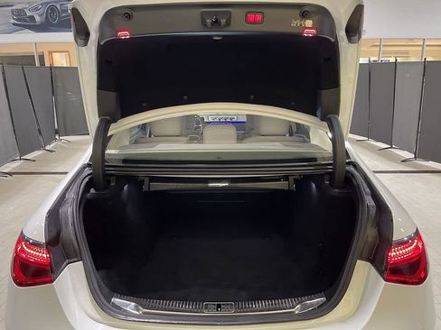 Used 2024 Mercedes-Benz S 580 4MATIC Sedan image 31