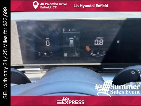 Used 2025 Hyundai Kona SEL AWD/4WD image 16