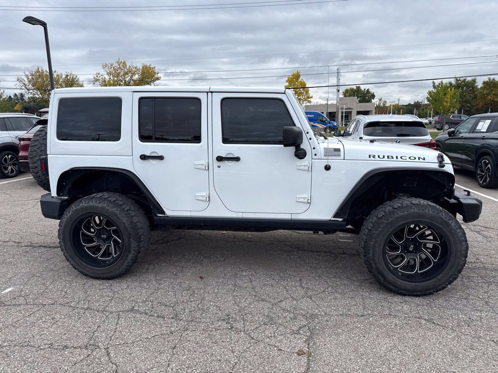 Used 2018 Jeep Wrangler Unlimited Rubicon w/ Cold Weather Group AWD/4WD image 4